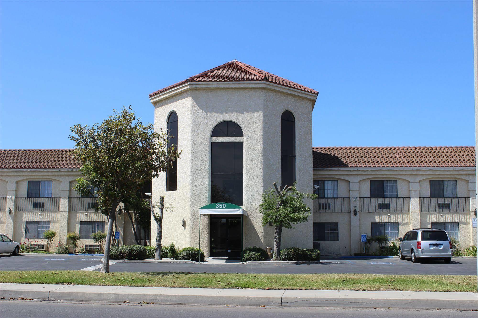 Ocean Gateway Inn Santa Paula Extérieur photo