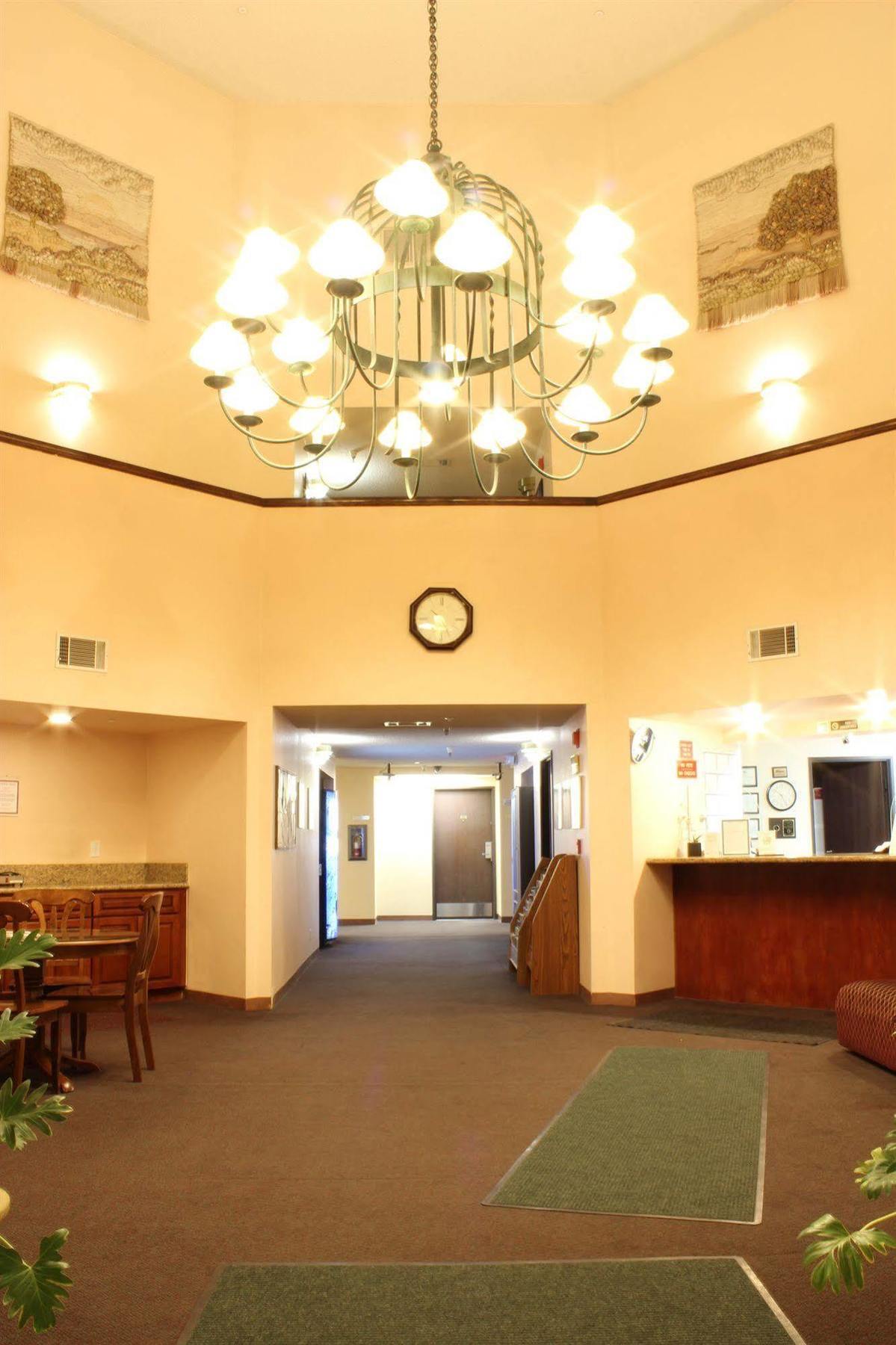 Ocean Gateway Inn Santa Paula Extérieur photo