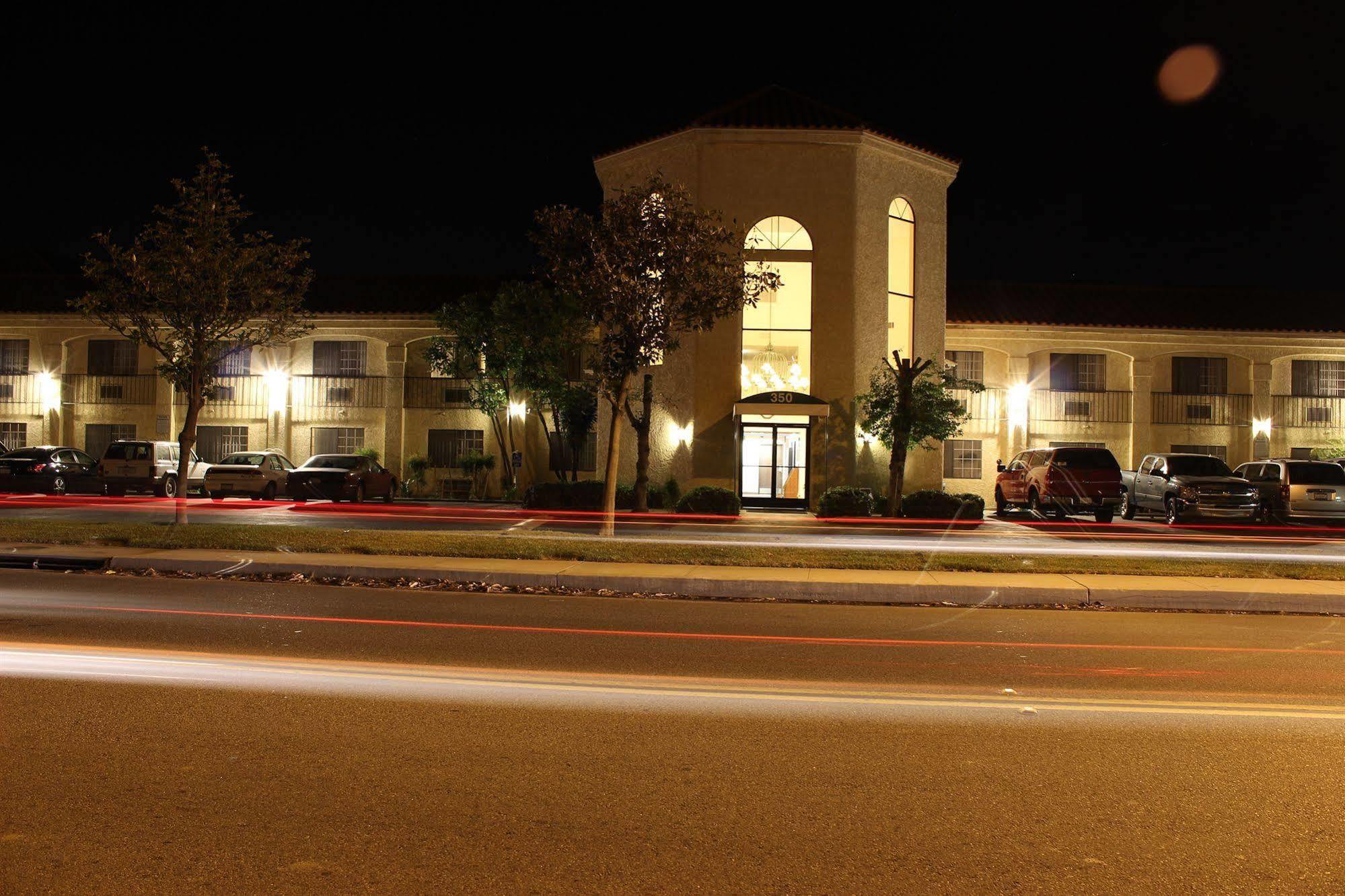 Ocean Gateway Inn Santa Paula Extérieur photo
